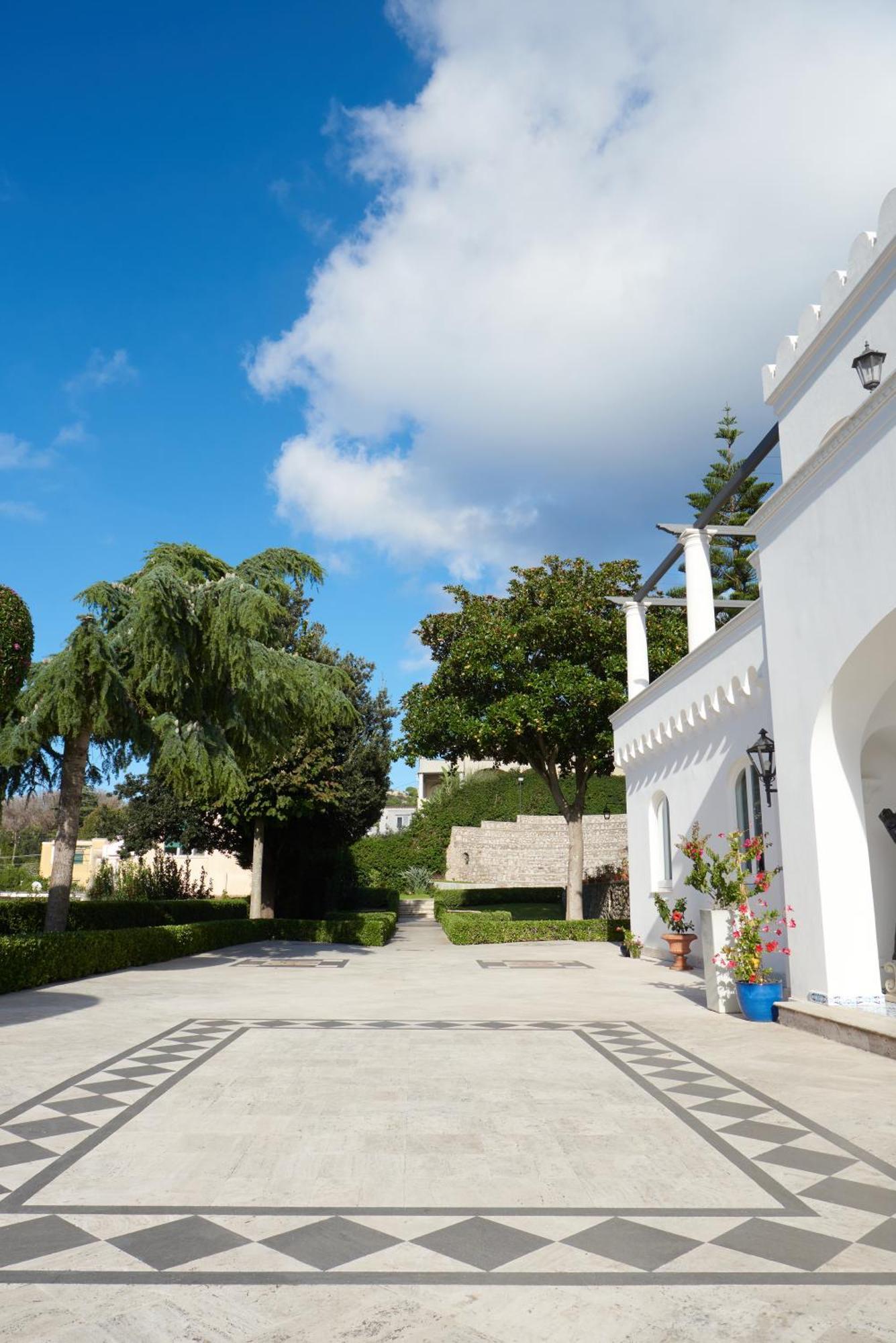 La Casa Dei Merli Capri Exteriör bild