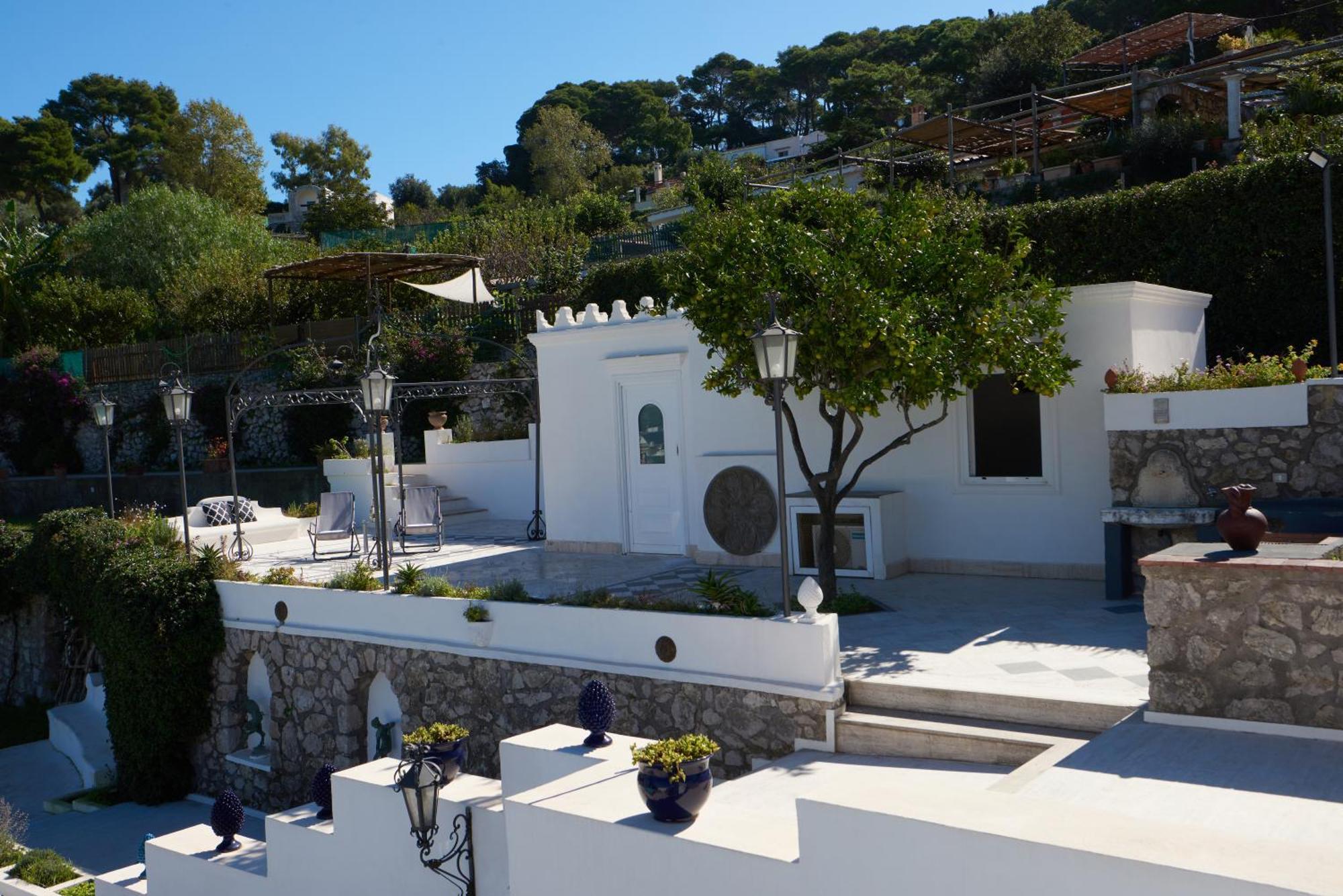 La Casa Dei Merli Capri Exteriör bild