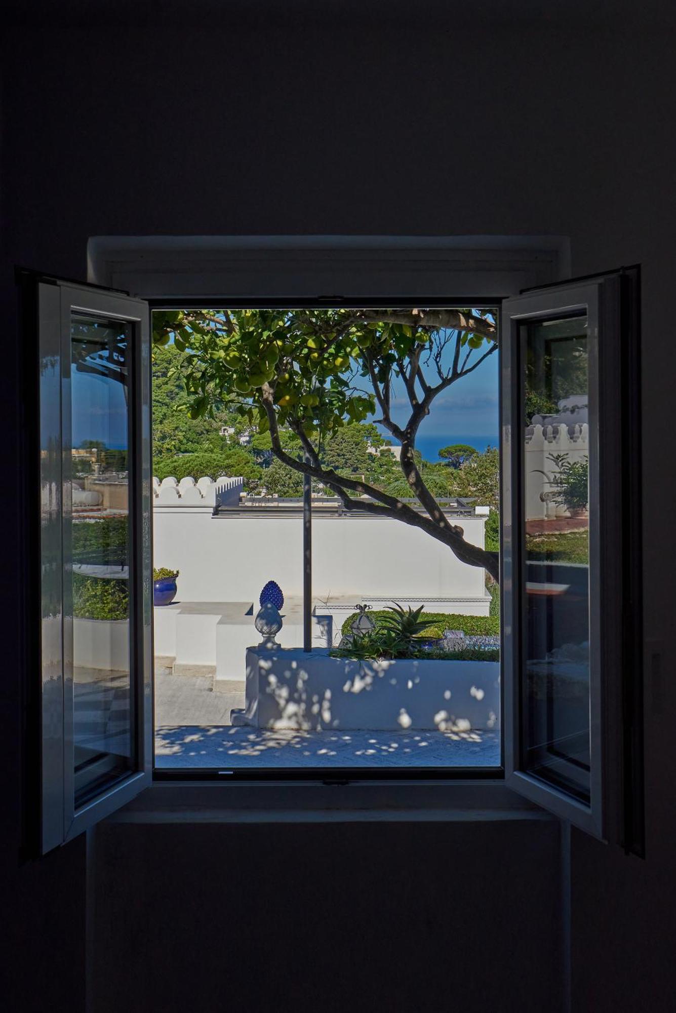 La Casa Dei Merli Capri Exteriör bild