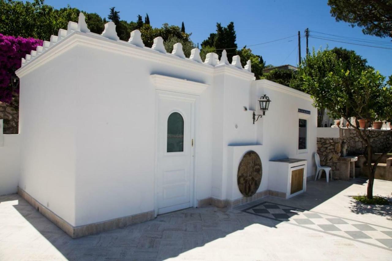 La Casa Dei Merli Capri Exteriör bild